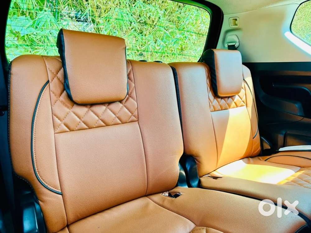 Toyota Innova Crysta 2.4 V 7 Str, 2016, Diesel