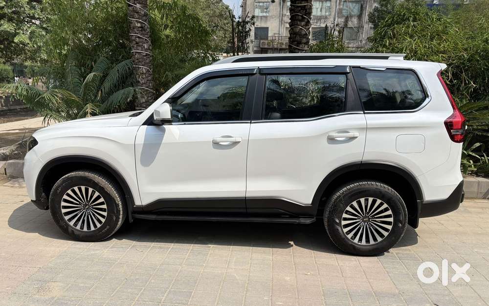 Mahindra Scorpio N Z2 Petrol Mt 6 Str, 2024, Petrol