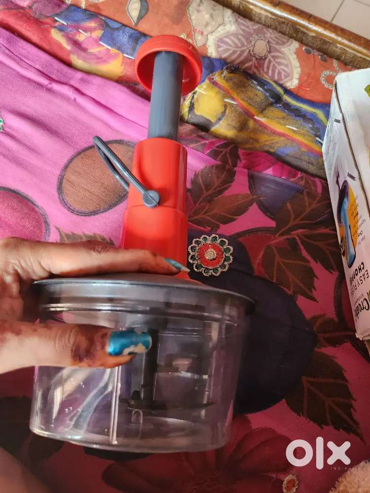 Manual vegetable chopper