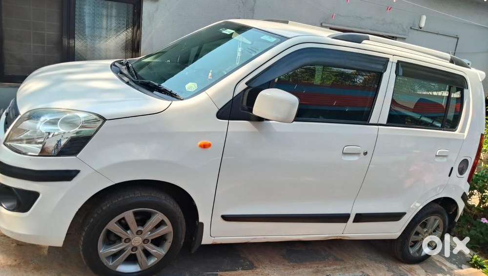 Maruti Suzuki Wagon R 2015 Petrol Well Maintained