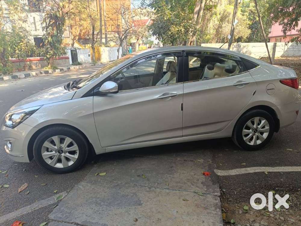 Hyundai Verna Fluidic 1.6 Crdi Sx, 2015, Diesel