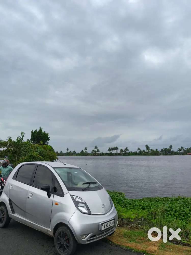 Tata Nano Genx Xt 2014