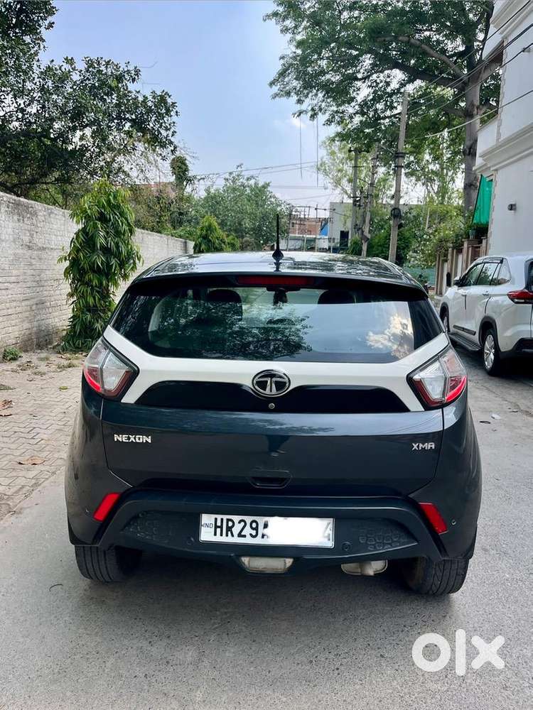 Tata Nexon Xma Automatic Petrol  2019