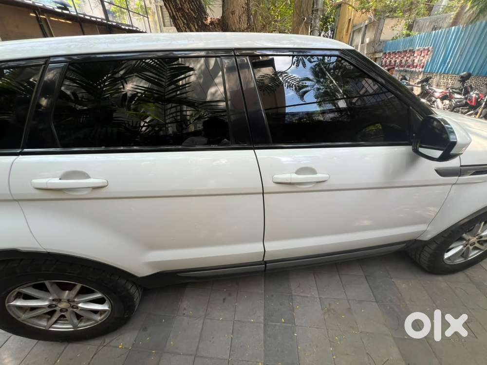 Range Rover Evoque Sd4 &ndash; Fuji White  2014  Excellent Condition