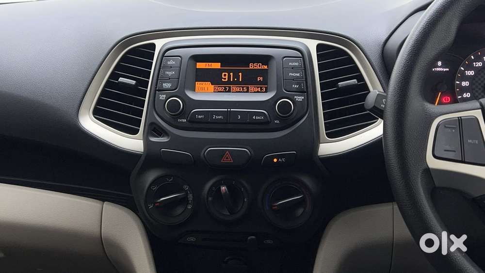 Hyundai Santro Magna Amt, 2021, Petrol