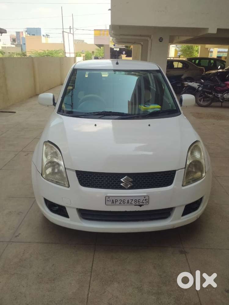 Maruti Suzuki Dzire 2015