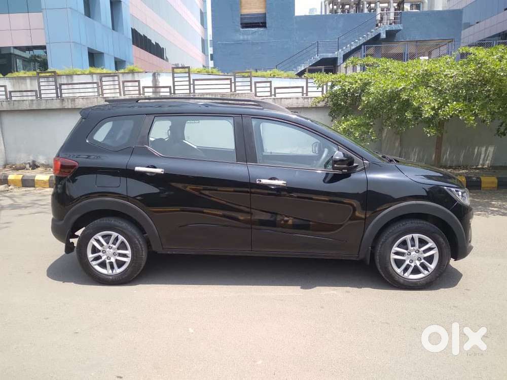 Renault Triber Rxt Easy-r Amt, 2025, Petrol