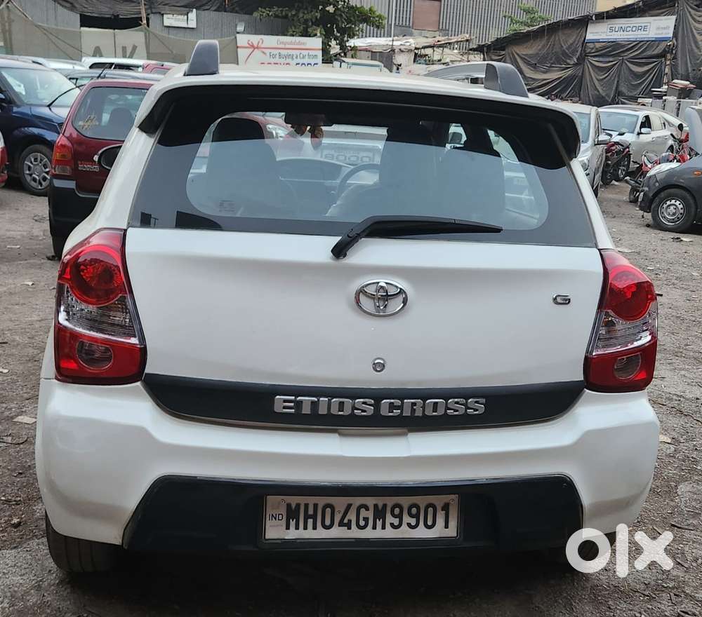 Toyota Etios Cross 1.2l G, 2014, Cng & Hybrids