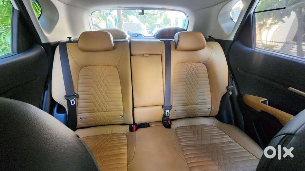 Kia Sonet 2025 Diesel 5600 Km Driven Silver Colour