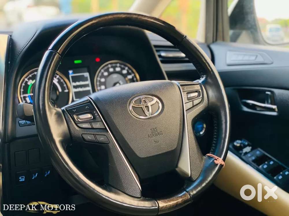 Toyota Vellfire 2.5 Hybrid, 2021, Petrol