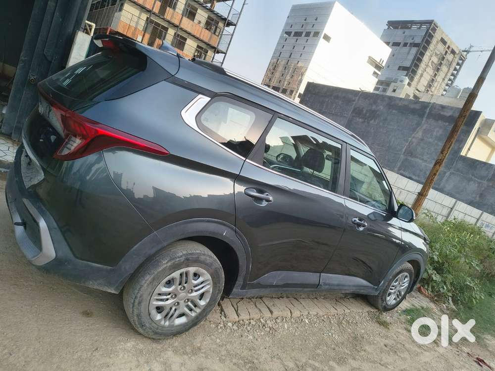 2022 Kia Carens Petrol