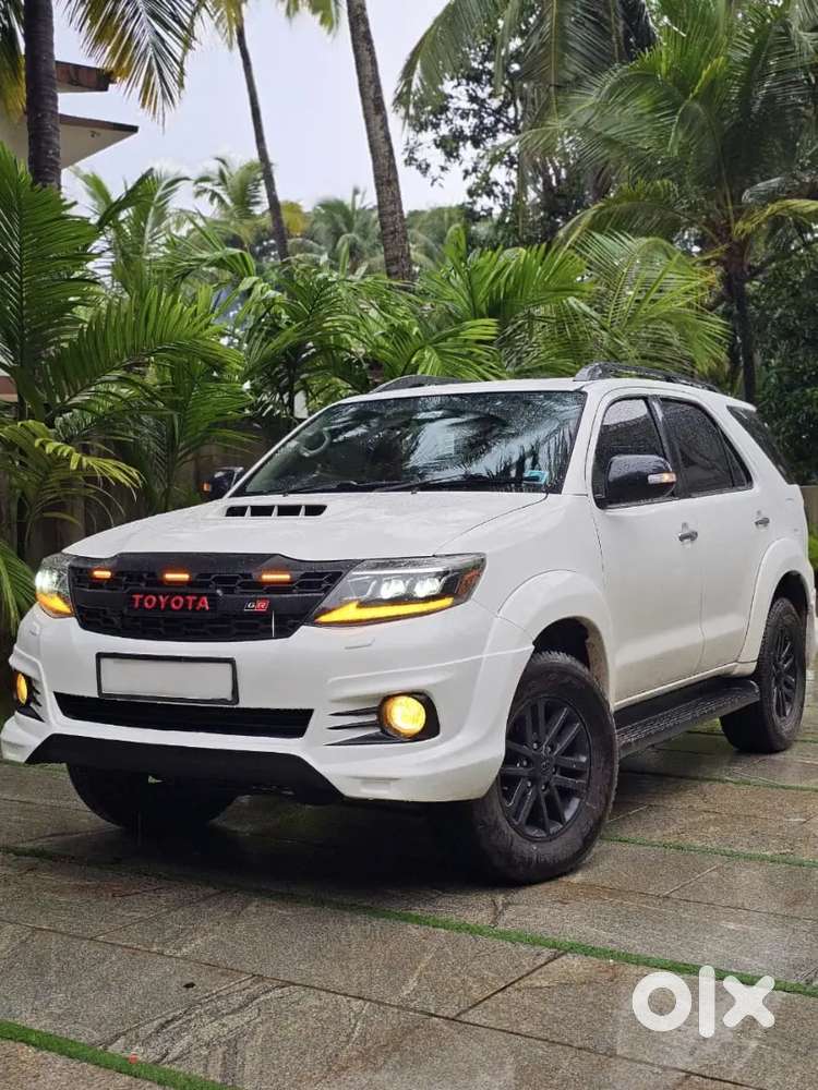 Toyota Fortuner 2015 Diesel Well Maintained