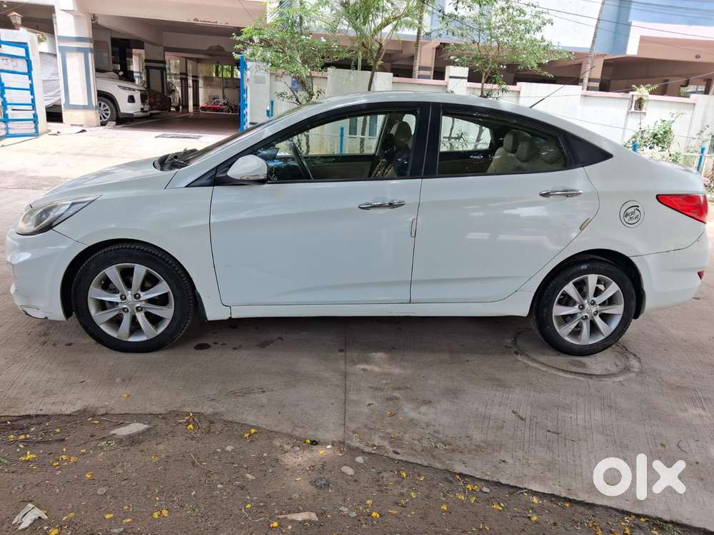 Hyundai Verna 1.6 Sx (o) Crdi, 2012, Diesel