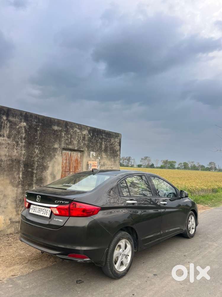 Honda City 2015 Diesel Well Maintained