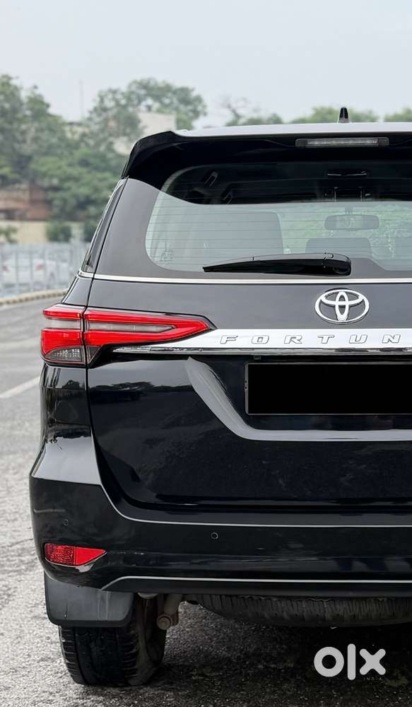 Toyota Fortuner [2021-ongoing] 2.7 2wd Petrol At, 2024, Petrol