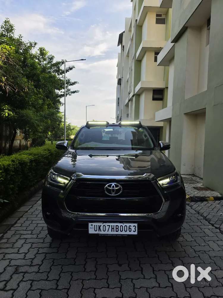Toyota Hilux 2.8 High 2025