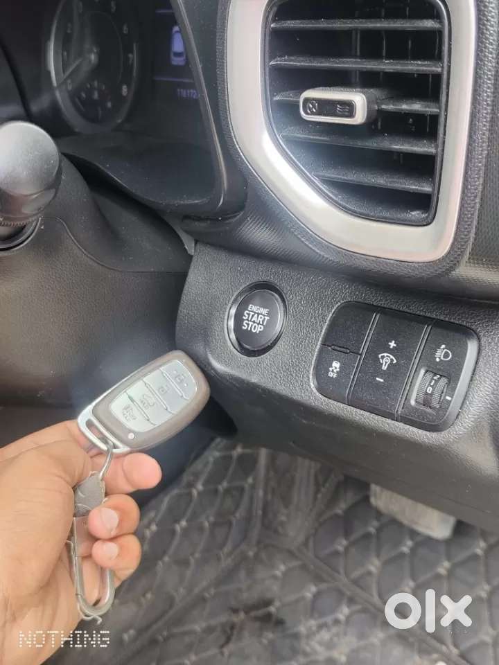 Hyundai Venue 1.0 Sx (o) Turbo Dct, 2019, Petrol