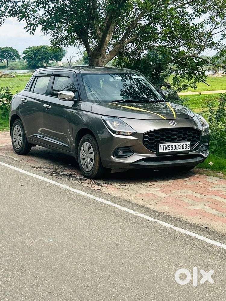 Maruti Suzuki Swift Vxi + Manual, 2024, Petrol