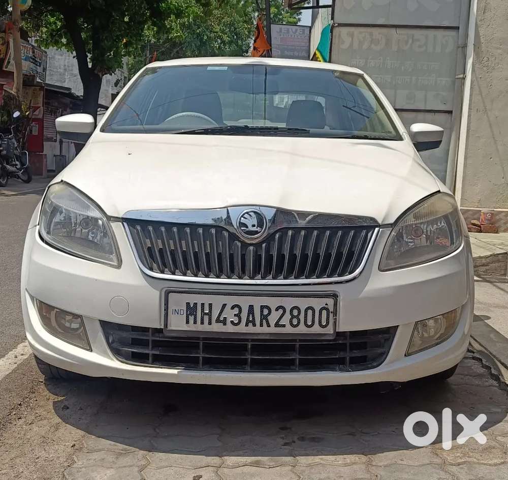 Want To Sell Skoda Rapid Ambition Mt Plus 2015 Diesel Manual 4th Owner