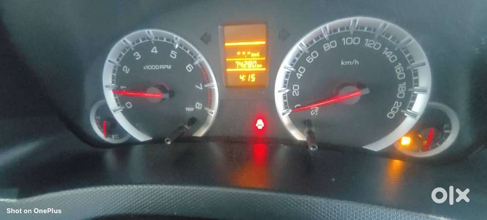 Maruti Suzuki Swift Vxi Abs Bsiv, 2014, Petrol