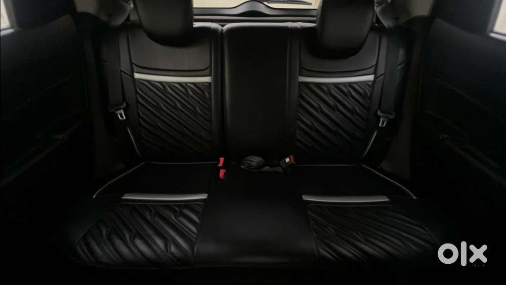 Maruti Suzuki Swift Amt Zxi, 2023, Petrol