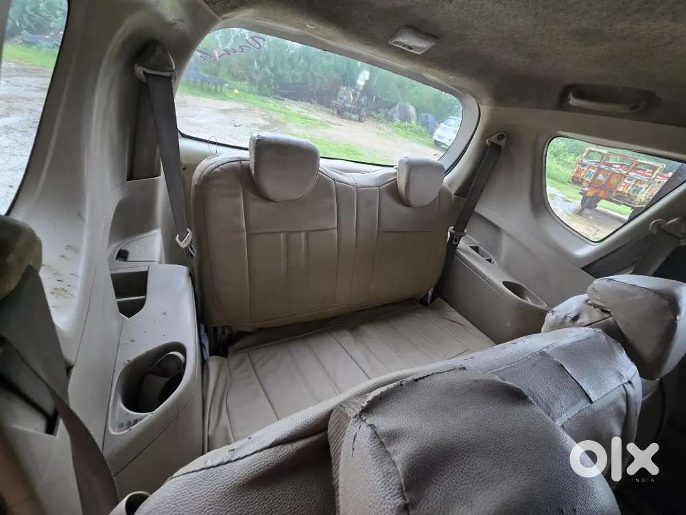 Maruti Suzuki Ertiga Anniversary 2013