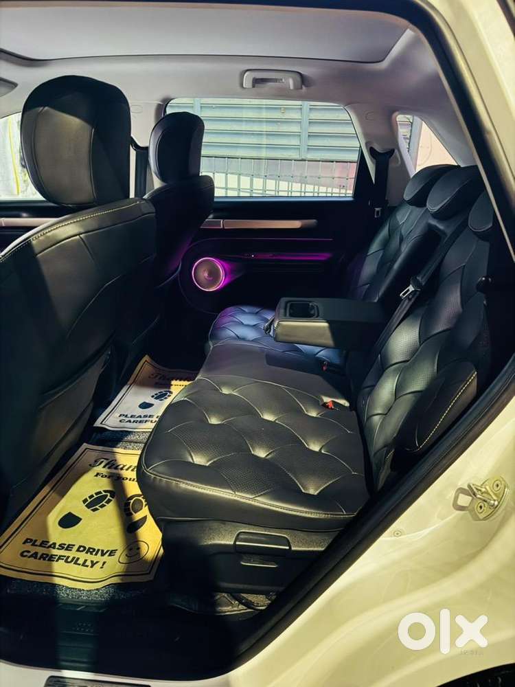 Mg Windsor Ev 2025 Electric 20000 Km Driven