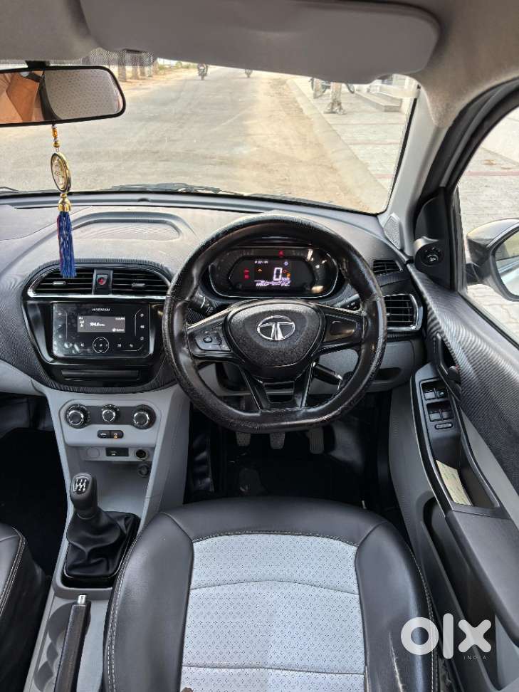 Tata Tiago 1.2 Revotron Xt (o), 2022, Petrol