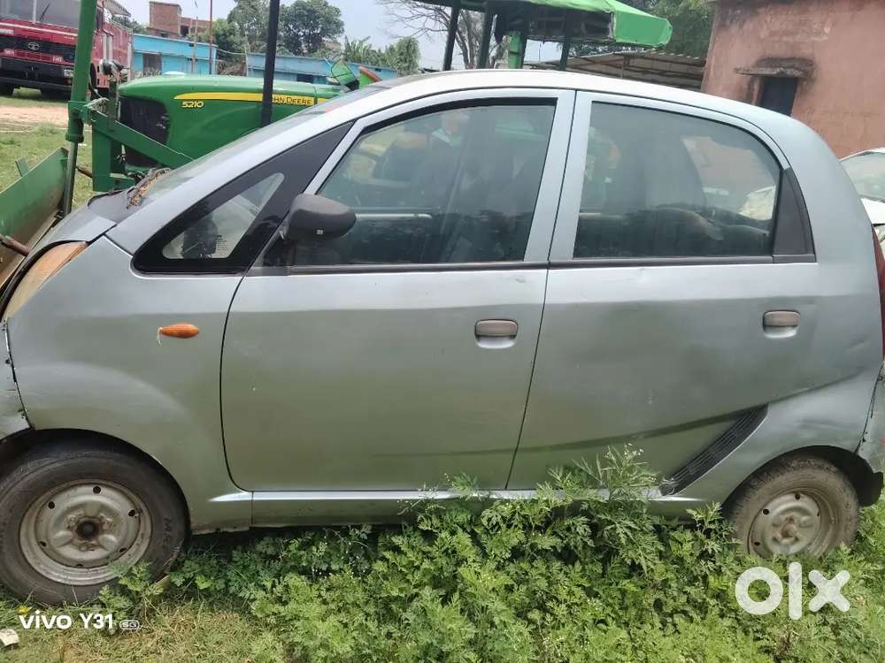 Tata Nano Xt 2012 Car