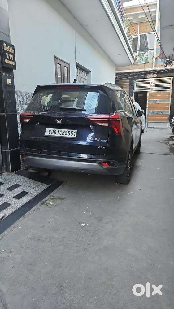 Single Handed Driven With Vip Number