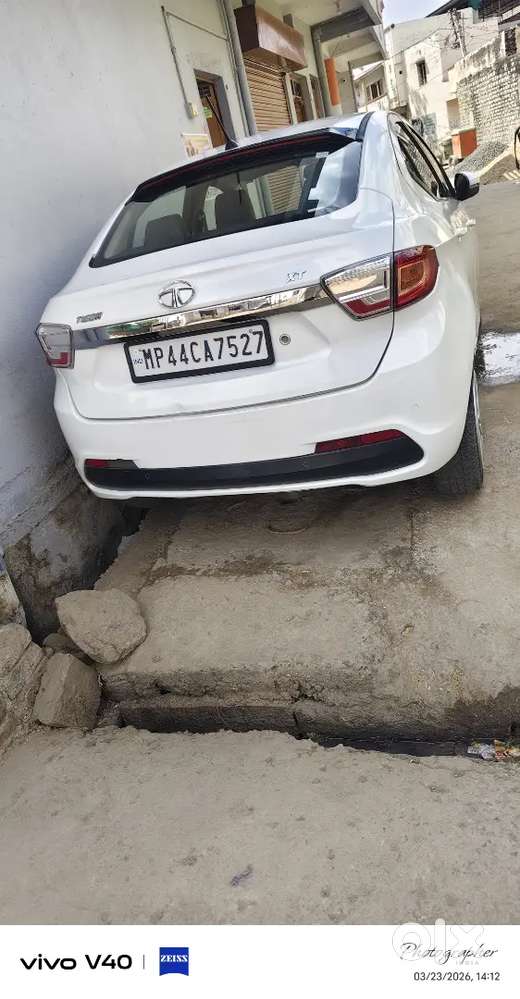 Tata Tigor 2018