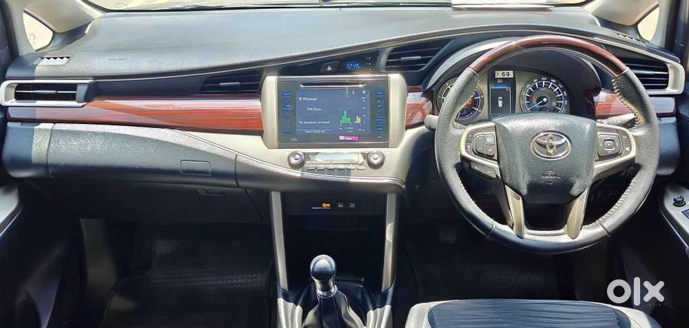 Toyota Innova Crysta 2.4 V, 2017, Diesel