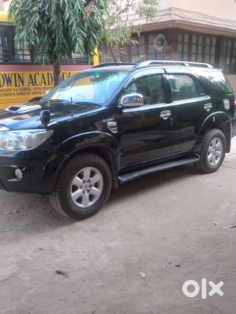 Toyota Fortuner 2011 Diesel
