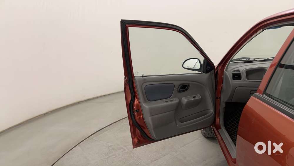Maruti Suzuki Alto K10 2010-2014 Vxi, 2011, Petrol