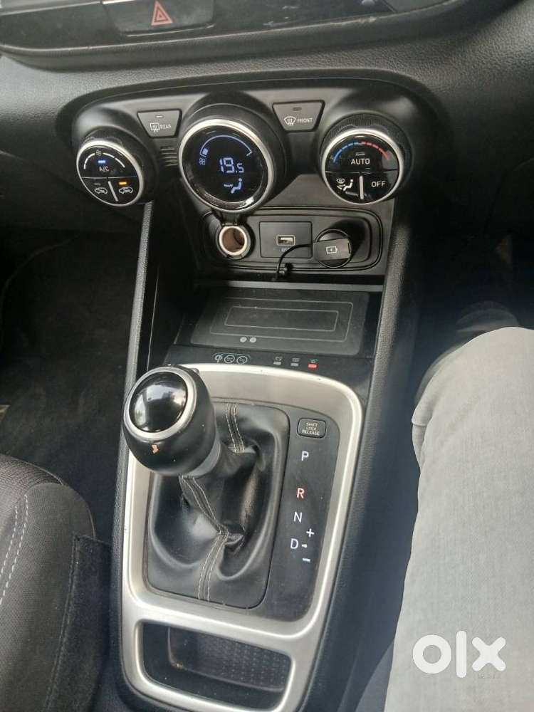 Hyundai Venue 1.0 Sx Turbo Dct, 2020, Petrol