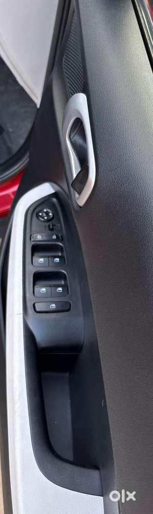 Hyundai Venue S, 2022, Petrol