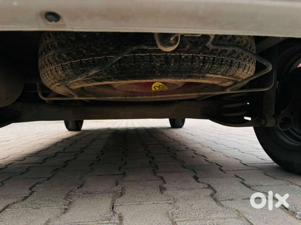 Renault Triber 1.0 Rxz Dual Tone, 2023, Petrol