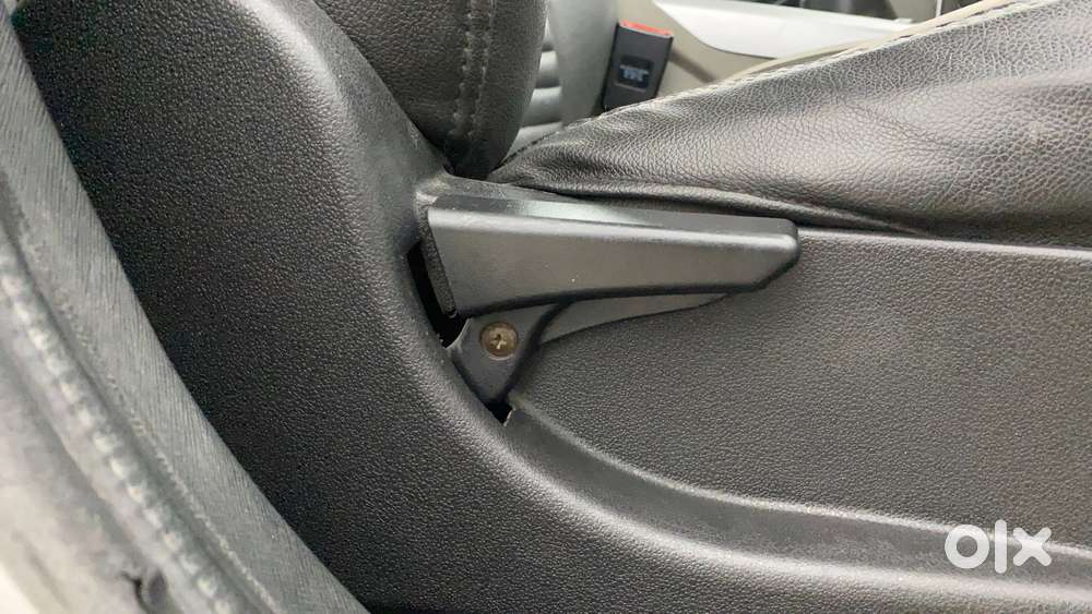 Tata Nexon 1.2 Revotron Xma, 2018, Petrol