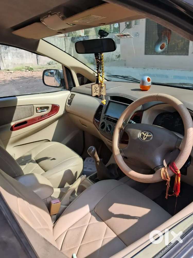 Toyota Innova 2006 Diesel Well Maintained