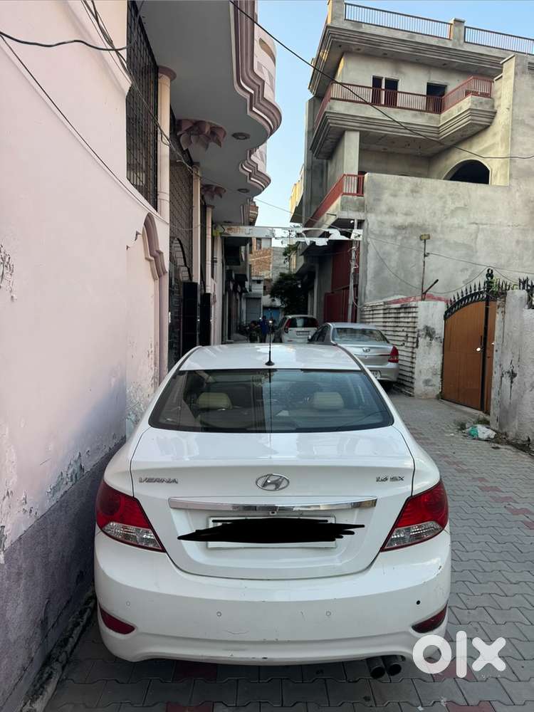 Hyundai Fluidic Verna 2013