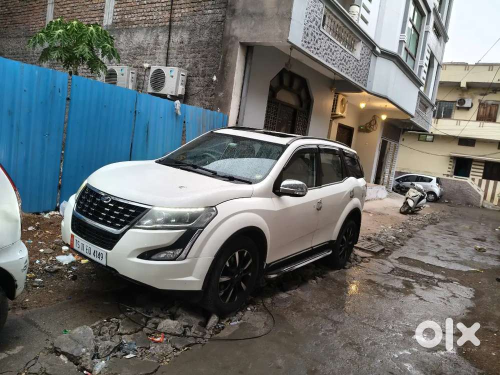Mahindra Xuv500w11 2018