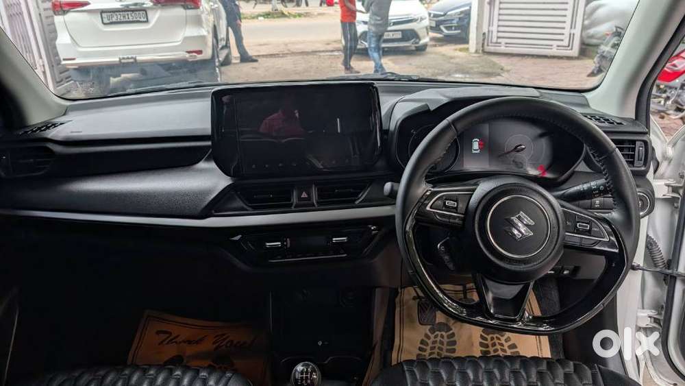 Maruti Suzuki Swift Zxi Plus, 2025, Petrol