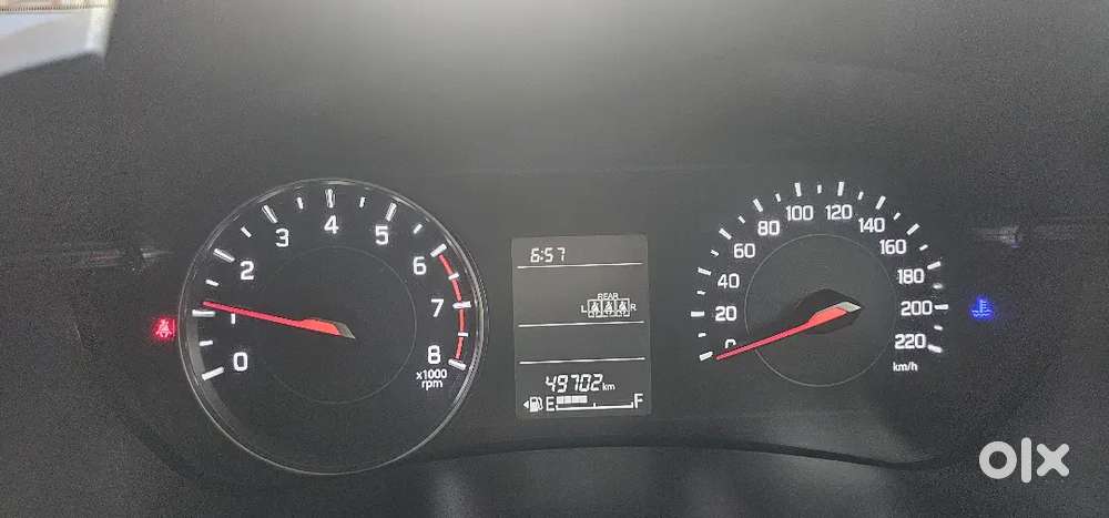 Maruti Suzuki Swift Vxi 2024