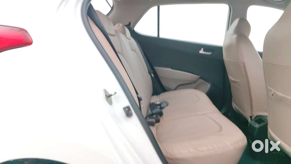 Hyundai Grand I10 [2017-2020] 1.2 Kappa Vtvt Sportz At, 2019, Petrol