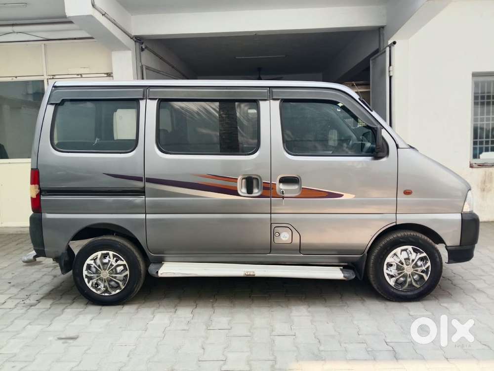 Maruti Suzuki Eeco 5 Str Ac (o), 2022, Petrol