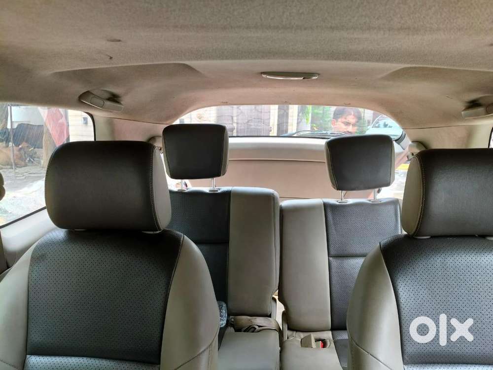 Toyota Innova Diesel 2015 Model