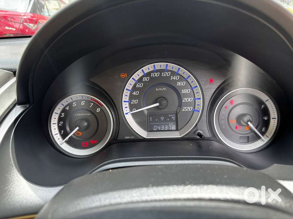 Honda City V At I-vtec, 2013, Petrol