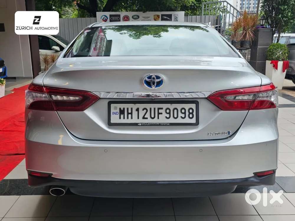 Toyota Camry, 2019, Petrol