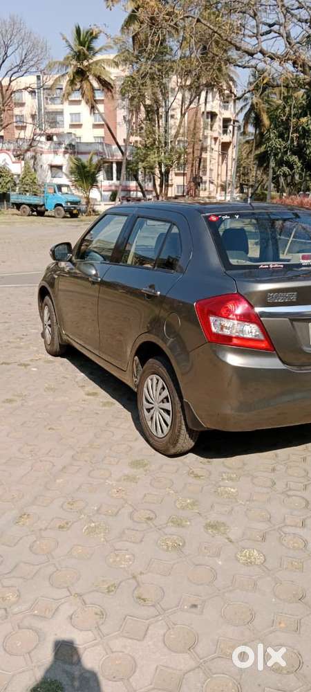 Maruti Suzuki Swift Dzire Vxi Optional, 2016, Petrol