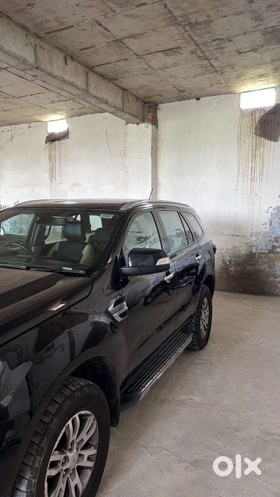 Ford Endeavour 3.2 Diesel 2018